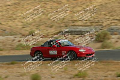 media/Jun-01-2025-CalClub SCCA (Sun) [[eae223c5dd]]/Group 1/Track Event 5/